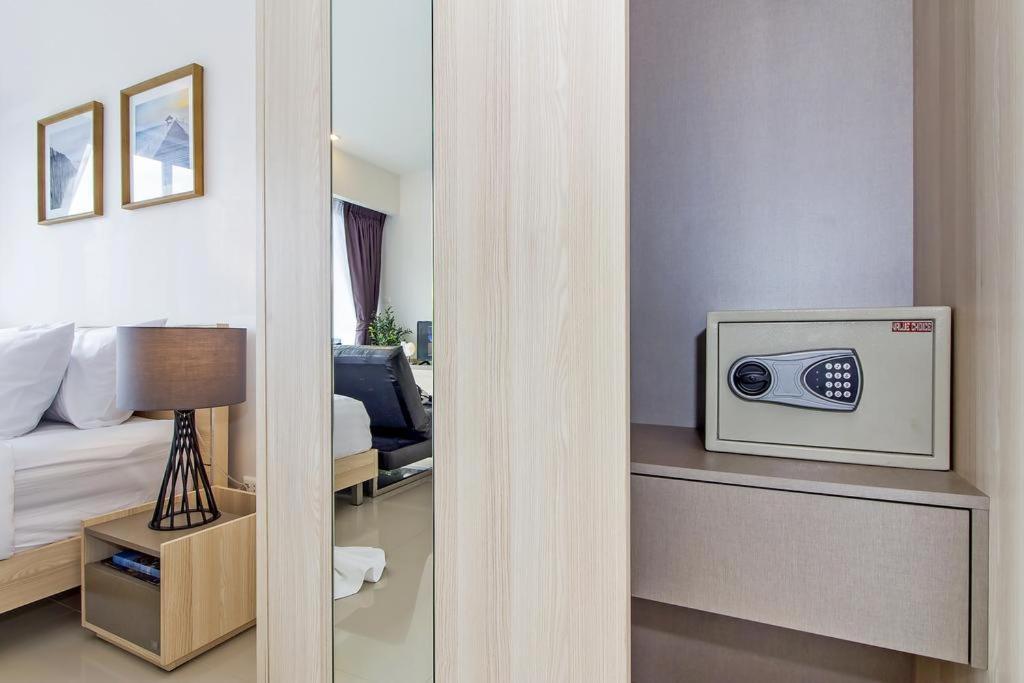 Chic Condo By Resava Karon Eksteriør bilde